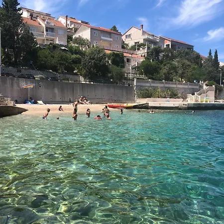 Dari, Sea View, Parking, Near Apartman