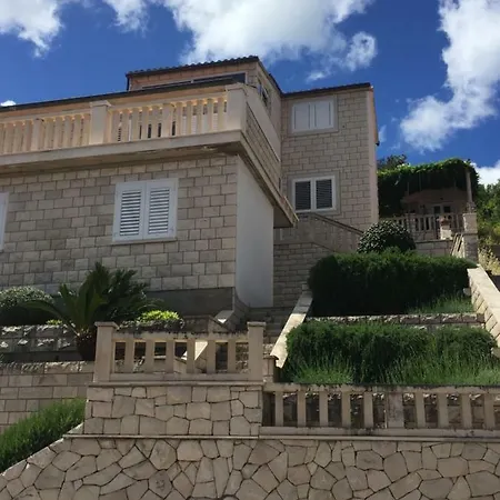 Dari, Sea View, Parking, Near *